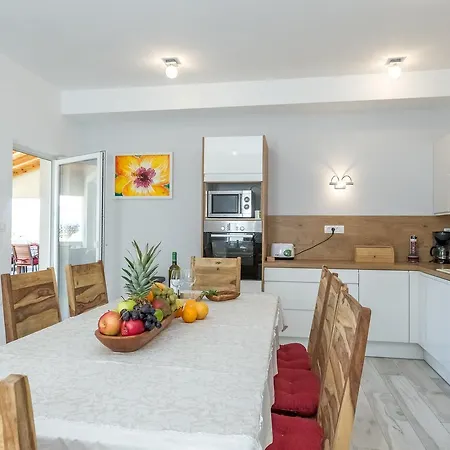 Kaliope Villa *