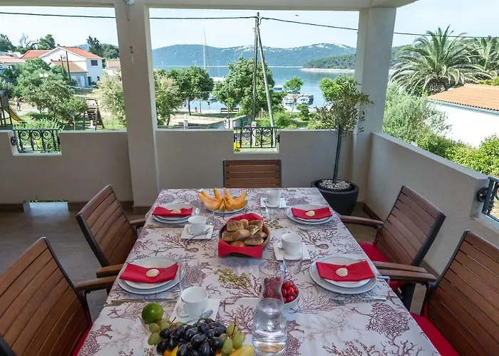 فيلة Kaliope Brgulje